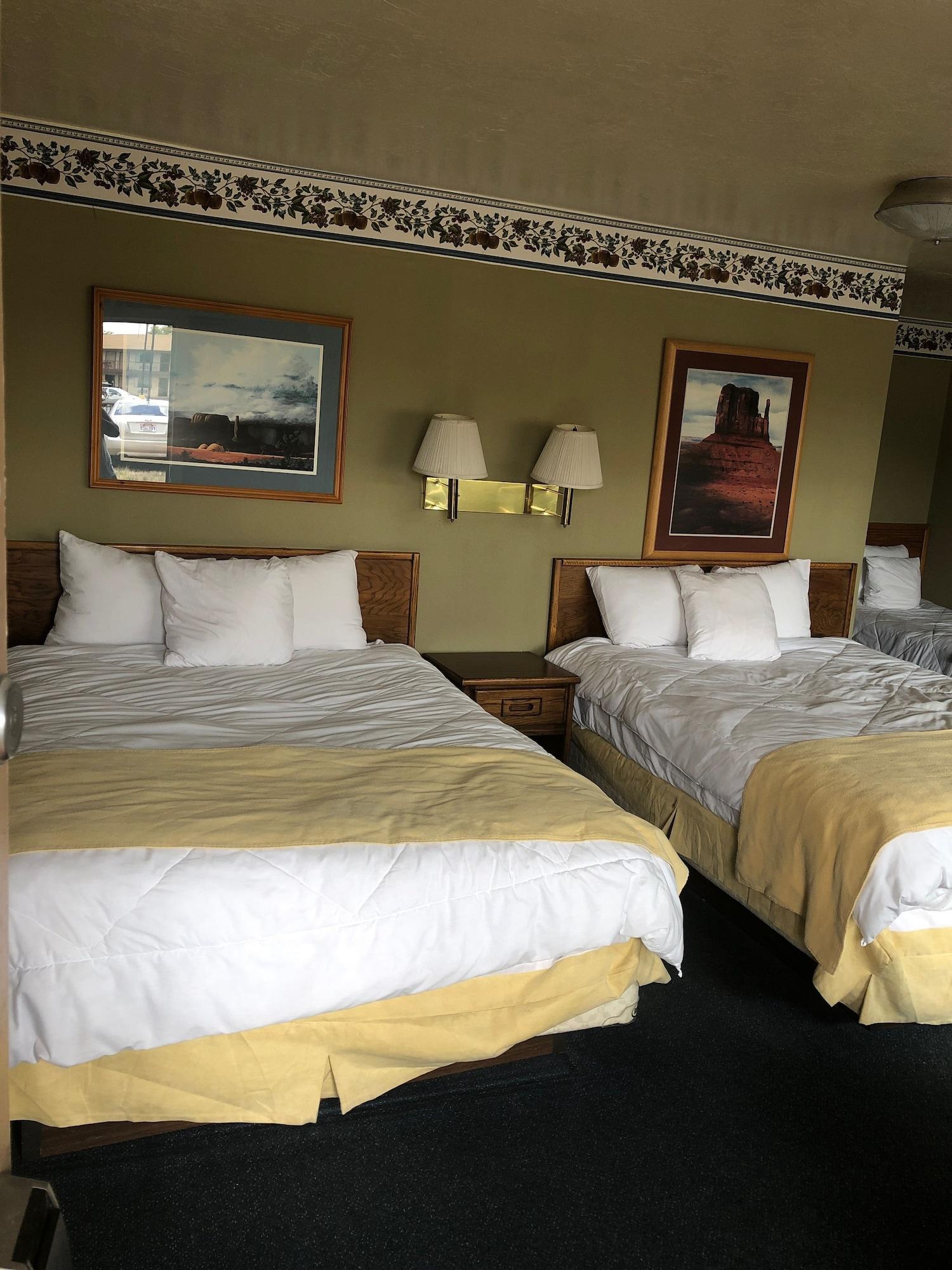 New Western Motel Пейнгуич Екстериор снимка